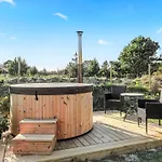 Ansine - 1-2km From The Sea By Interhome