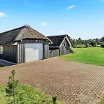 Ansine - 1-2km From The Sea By Interhome *