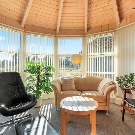 Ansine - 1-2km From The Sea By Interhome * 瓦伊厄斯斯特兰德