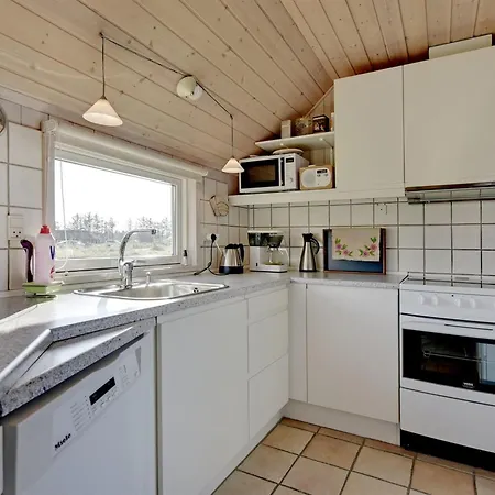 Ansine - 1-2km From The Sea By Interhome 度假居 *