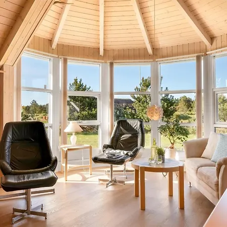 Ferienhaus Ansine - 1-2km From The Sea By Interhome